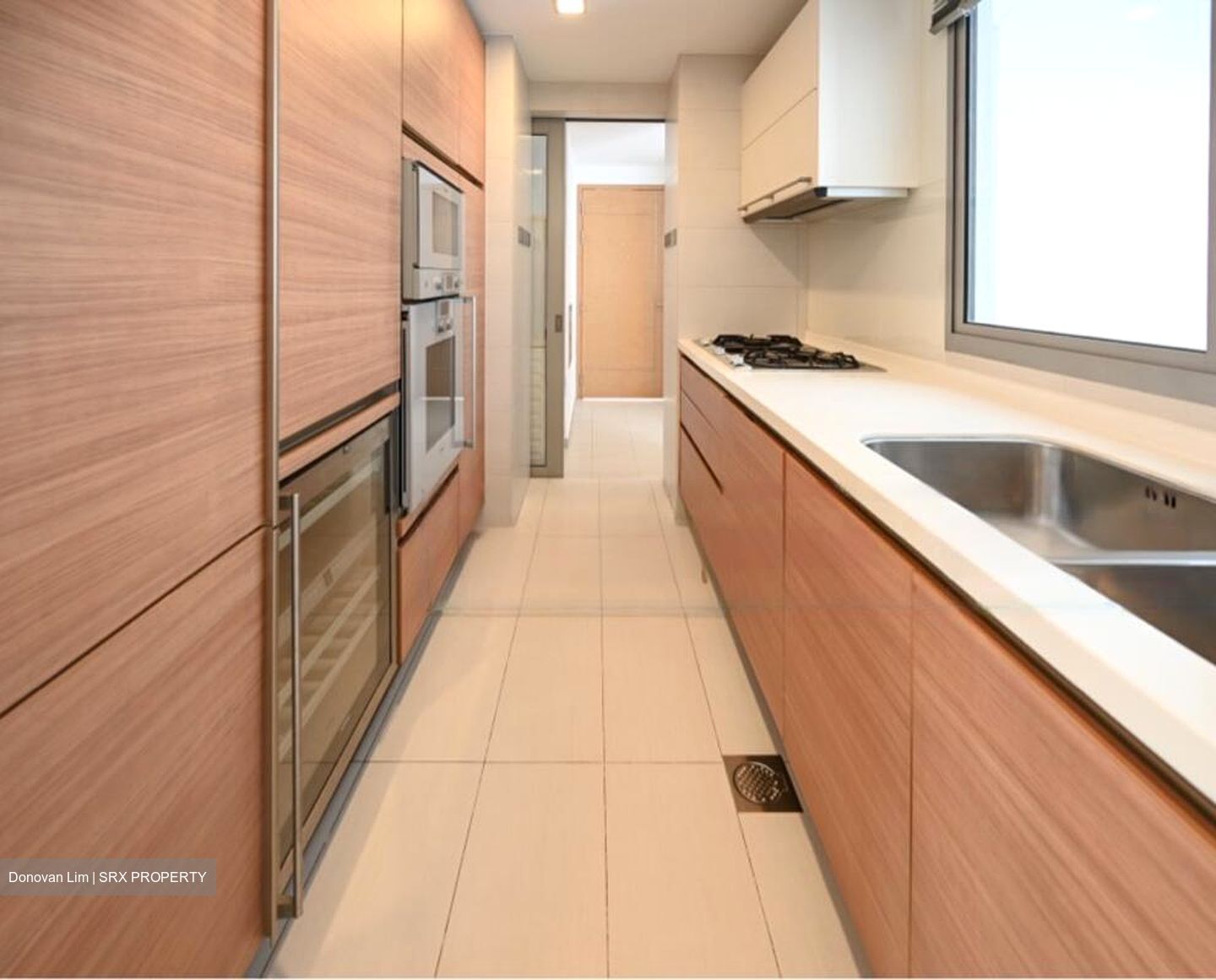 Suites @ Cairnhill (D9), Apartment #462564371